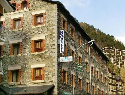 Hotel Arinsal 2*,