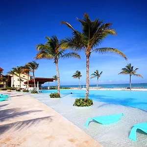 Del Mar By Joy - Intimate Ocean Front Retreat - 5* Cap Cana